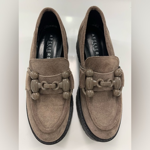 Ateliers Kai Tan Suede Loafers Sz 37 (US 7) Unique Toggle Black Lug Sole Italian - Picture 4 of 15